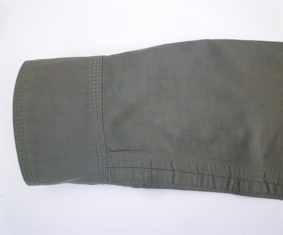 オープンシャツの脱色　色修正|愛知洗い人｜愛知県染み抜きのできるクリーニング店紹介サイト