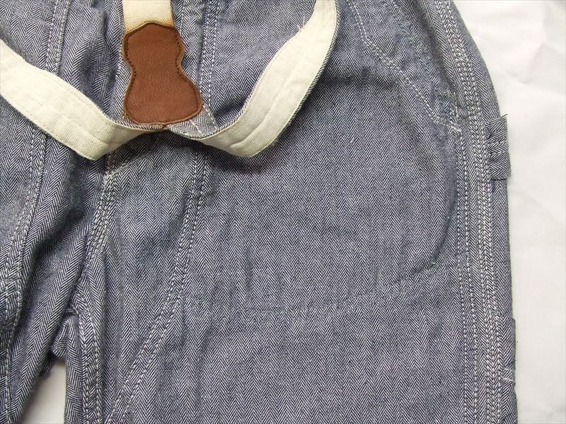 革ベルトからの移染|愛知洗い人｜愛知県染み抜きのできるクリーニング店紹介サイト