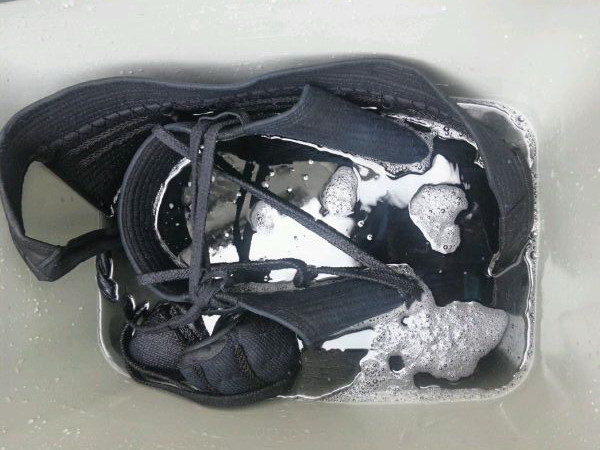 愛知洗い人｜愛知県染み抜きのできるクリーニング店紹介サイト