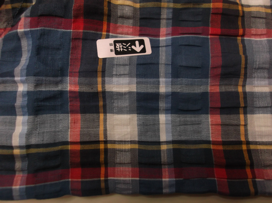 振り向くと、小さなお子さんの手には赤ペンが…|愛知洗い人｜愛知県染み抜きのできるクリーニング店紹介サイト