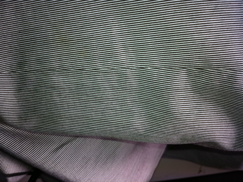 ストライブが台無し？　ジュースの染み|愛知洗い人｜愛知県染み抜きのできるクリーニング店紹介サイト