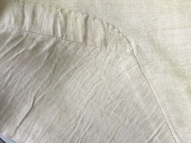 麻ジャケット汗と汚れによる古い黄変|愛知洗い人｜愛知県染み抜きのできるクリーニング店紹介サイト