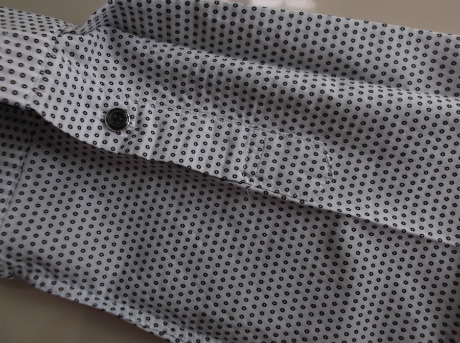 このイクラ、いくら洗っても落ちないんです!!ｏｒｚ|愛知洗い人｜愛知県染み抜きのできるクリーニング店紹介サイト