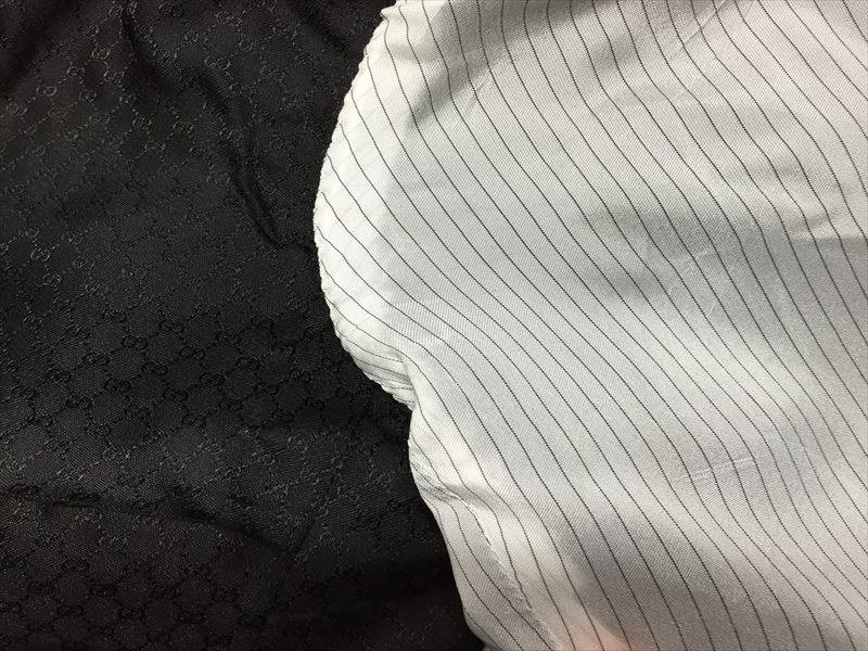 ジャケット裏地の黄ばみ、しみ抜き|愛知洗い人｜愛知県染み抜きのできるクリーニング店紹介サイト