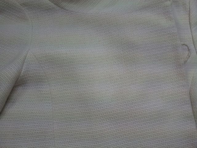 婦人ジャケットの黄ばみ|愛知洗い人｜愛知県染み抜きのできるクリーニング店紹介サイト