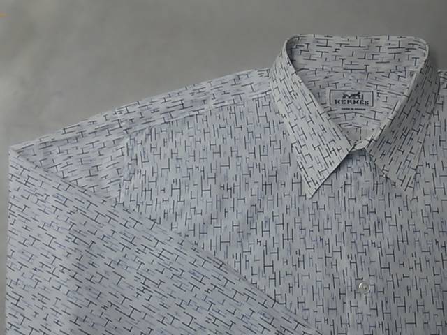 エルメスのシャツ 黄ばんでしまって着られないままになっていたが・・・|愛知洗い人｜愛知県染み抜きのできるクリーニング店紹介サイト