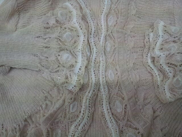 あ！袖に不明のシミ。|愛知洗い人｜愛知県染み抜きのできるクリーニング店紹介サイト