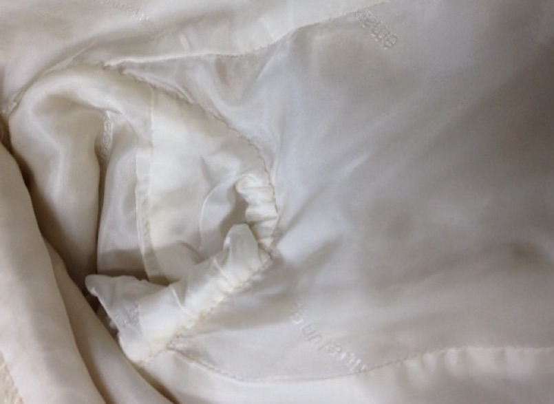 黄ばみ予防にウェットクリーニングがオススメ！＆おまけコーナー|愛知洗い人｜愛知県染み抜きのできるクリーニング店紹介サイト