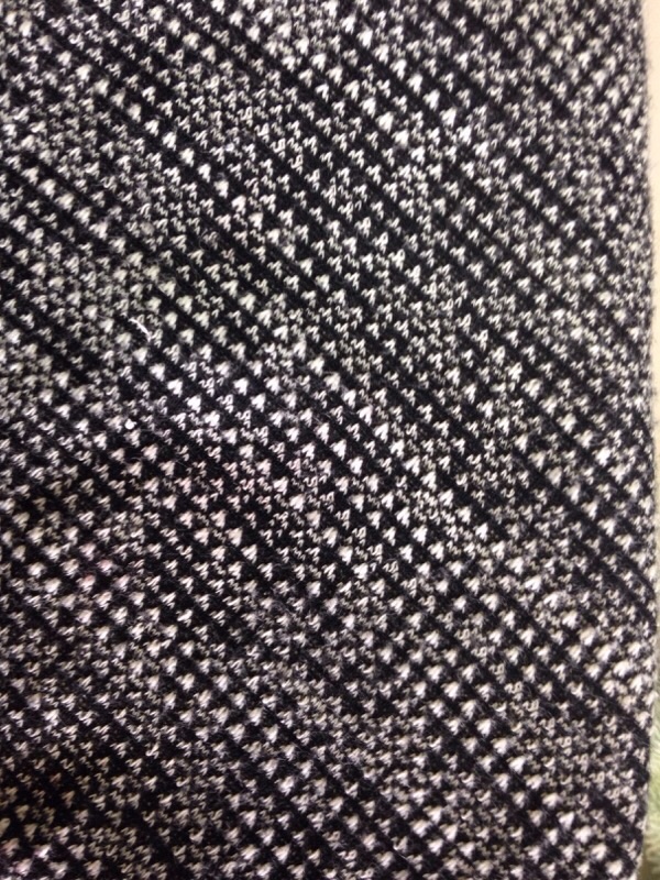 ウールのスカートに付いた口紅のシミ|愛知洗い人｜愛知県染み抜きのできるクリーニング店紹介サイト