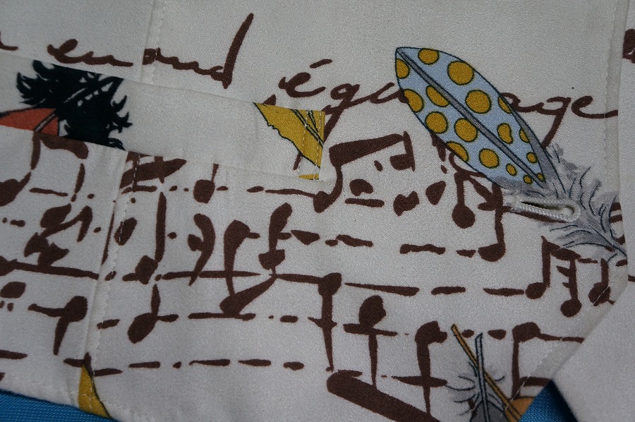 エクセーヌ素材のベストに！|愛知洗い人｜愛知県染み抜きのできるクリーニング店紹介サイト