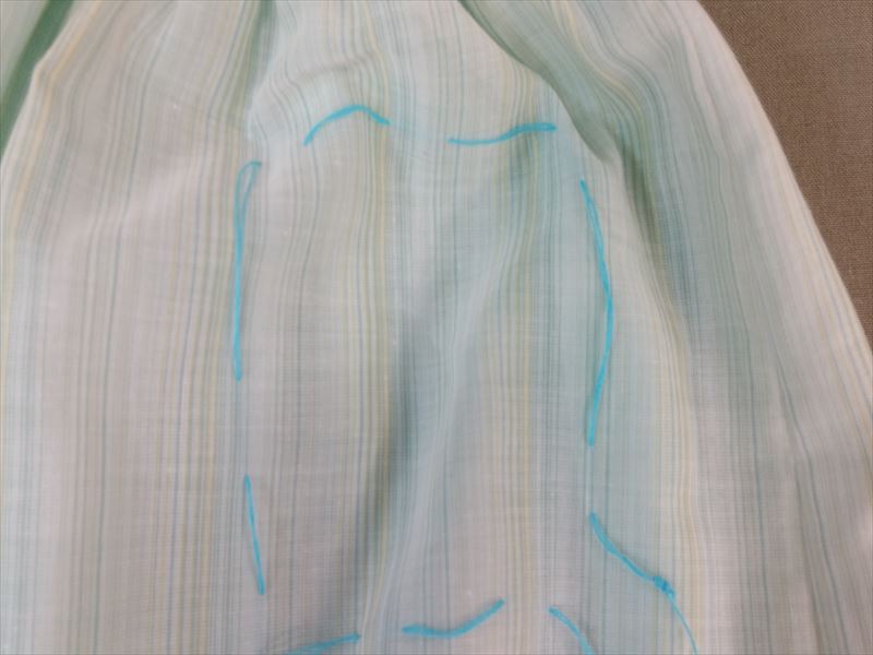 虫がつぶれてしまったのかな？|愛知洗い人｜愛知県染み抜きのできるクリーニング店紹介サイト