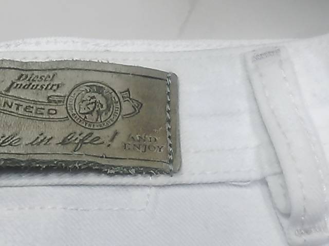 家庭洗濯での皮革からの移染、色移り    岡崎編|愛知洗い人｜愛知県染み抜きのできるクリーニング店紹介サイト