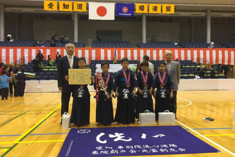 愛知洗い人｜愛知県染み抜きのできるクリーニング店紹介サイト