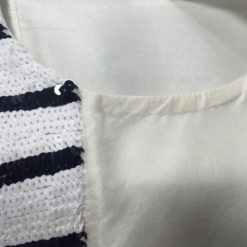 スパンコールシルクのノースリーブ脇の汗じみ|愛知洗い人｜愛知県染み抜きのできるクリーニング店紹介サイト