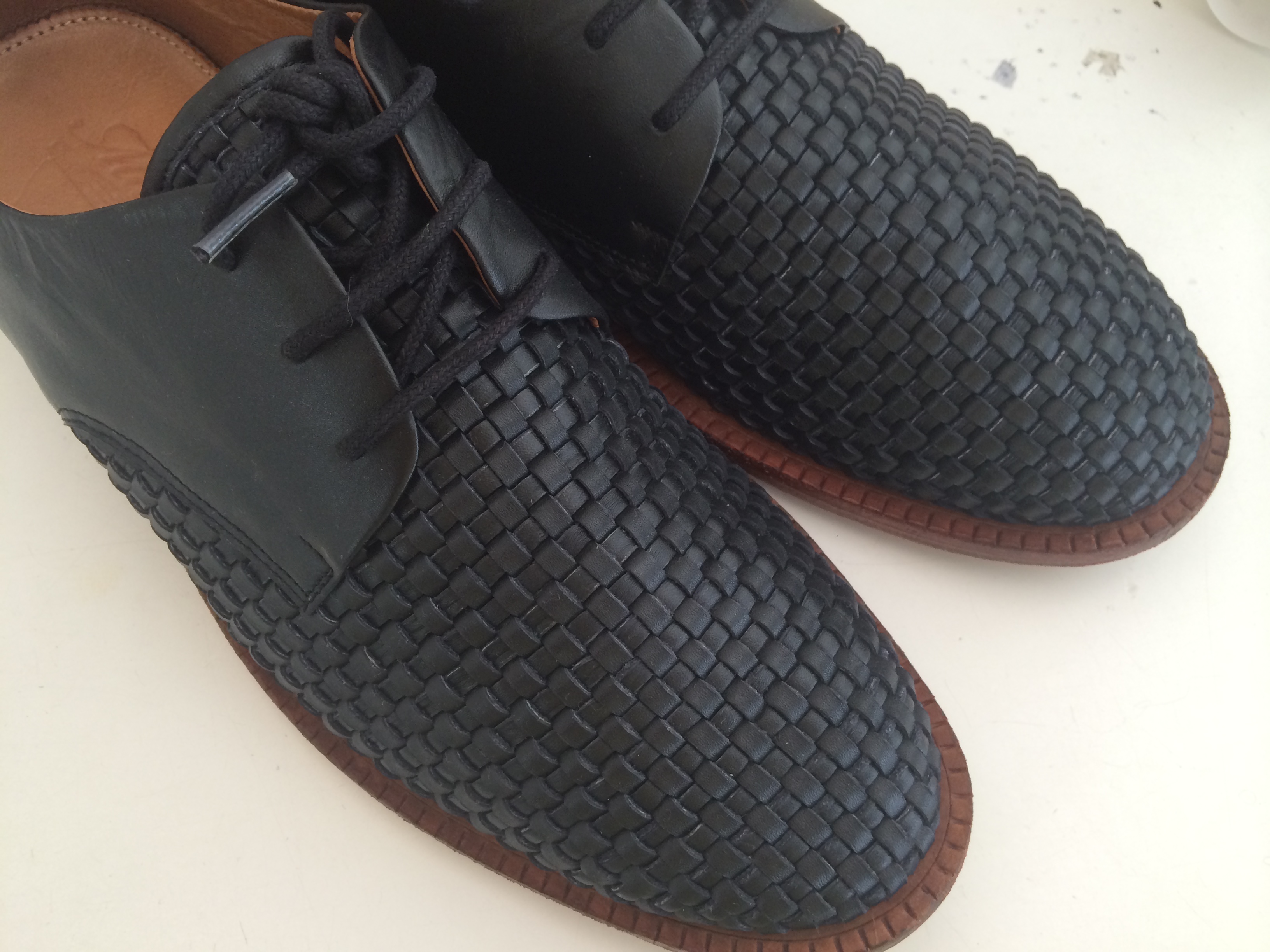 革靴のカビ取り＆メンテナンス|愛知洗い人｜愛知県染み抜きのできるクリーニング店紹介サイト