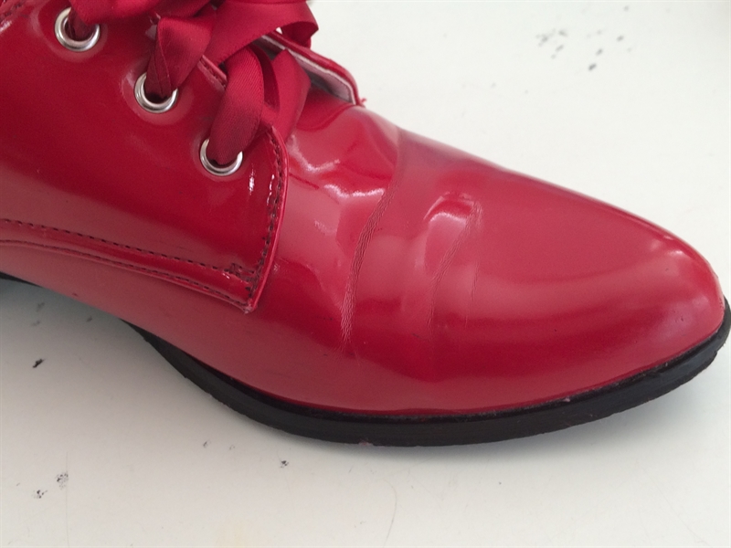 赤のエナメル靴　蘇る！|愛知洗い人｜愛知県染み抜きのできるクリーニング店紹介サイト
