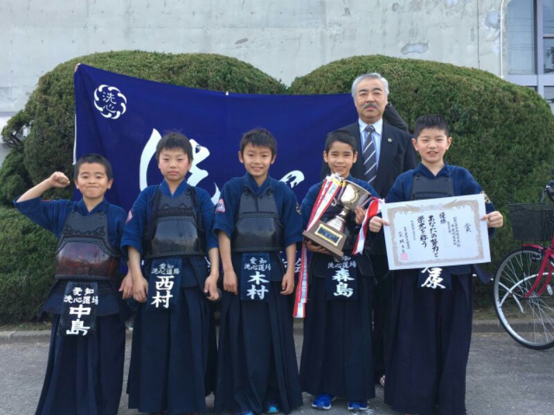 愛知洗い人｜愛知県染み抜きのできるクリーニング店紹介サイト