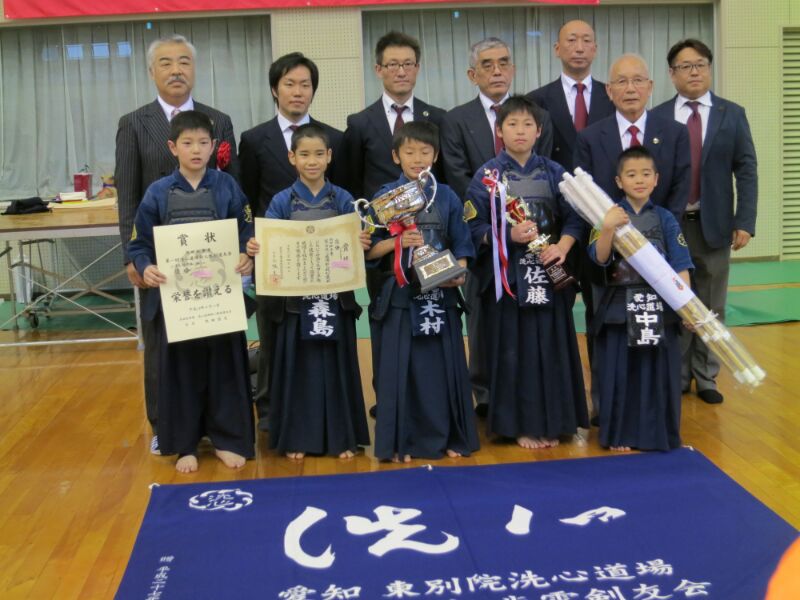 愛知洗い人｜愛知県染み抜きのできるクリーニング店紹介サイト