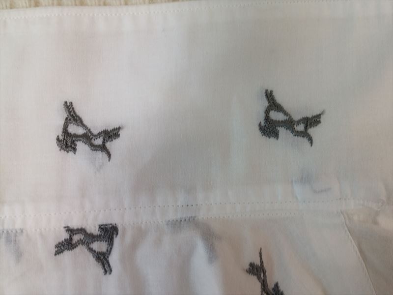 仕舞っておいたらシミがあるんです(+o+)|愛知洗い人｜愛知県染み抜きのできるクリーニング店紹介サイト