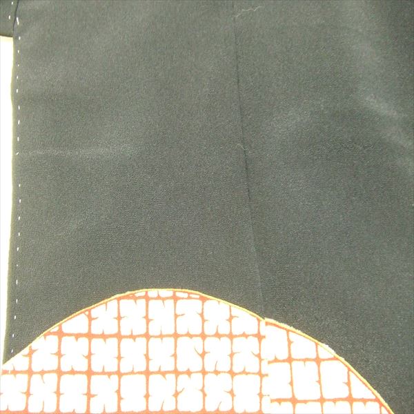 留袖、浮き出てきたシミ|愛知洗い人｜愛知県染み抜きのできるクリーニング店紹介サイト