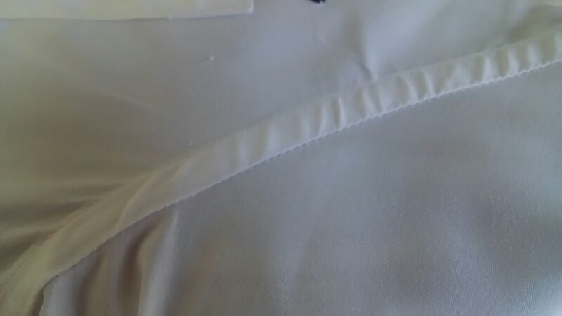 浮気！？（色移り）|愛知洗い人｜愛知県染み抜きのできるクリーニング店紹介サイト