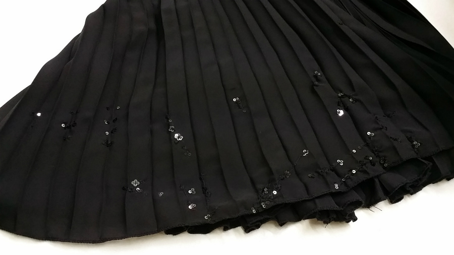 えっ!? ついに!? デザイナーに!?　(>▽<)/|愛知洗い人｜愛知県染み抜きのできるクリーニング店紹介サイト