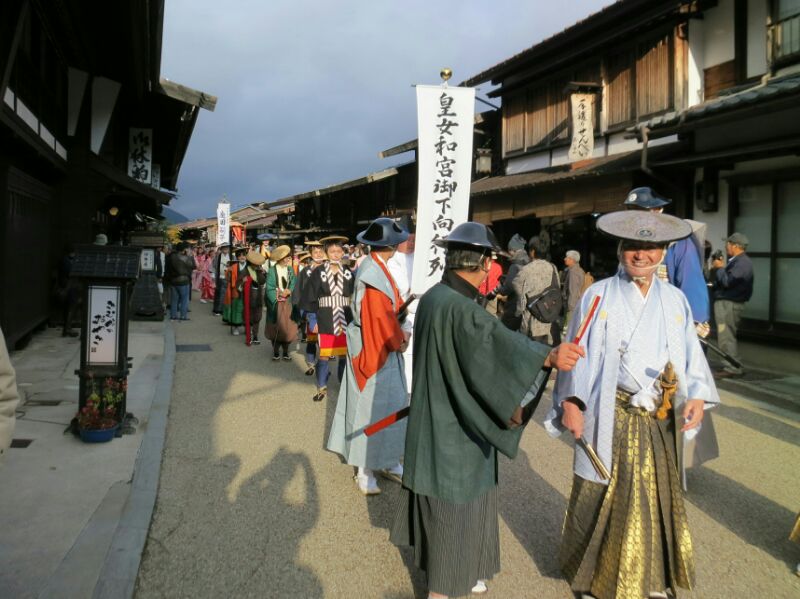 （金曜コラム）木曽路は赤松自然公園と奈良井宿の旅|愛知洗い人｜愛知県染み抜きのできるクリーニング店紹介サイト