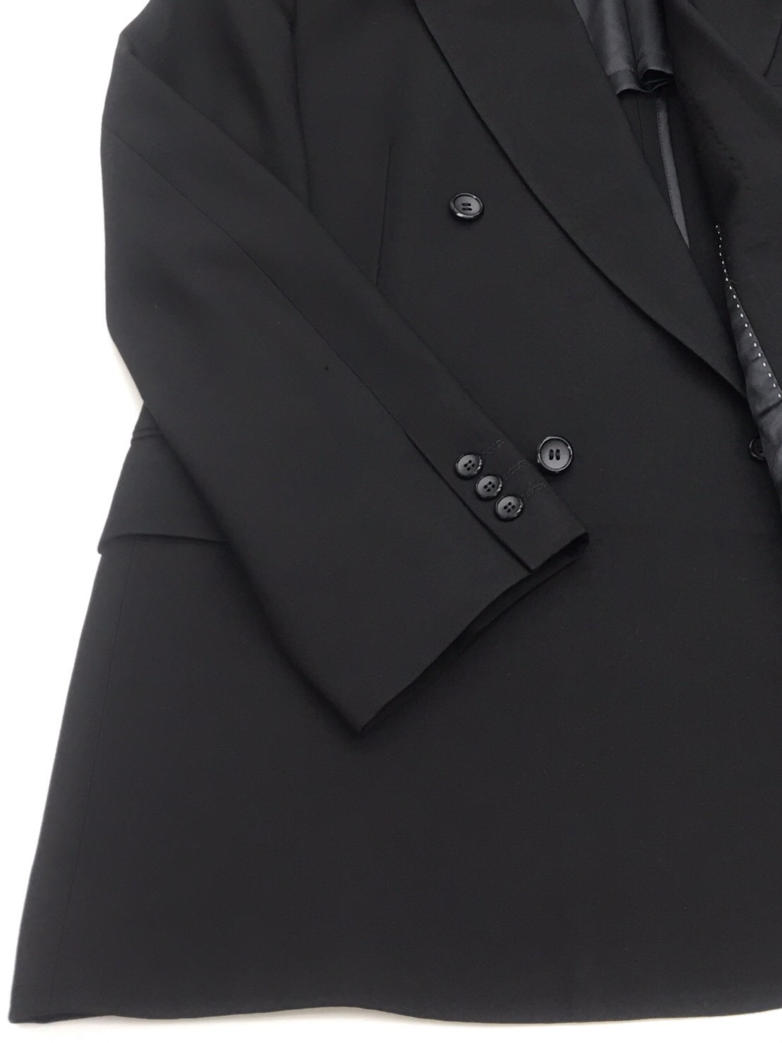 礼服にカビが生えてしまいました。|愛知洗い人｜愛知県染み抜きのできるクリーニング店紹介サイト