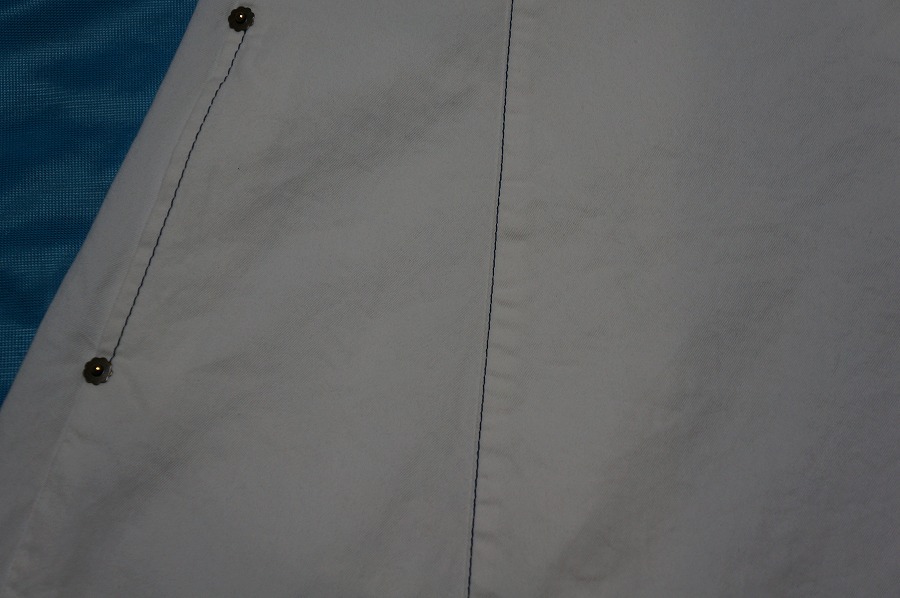 ワンピースに鞄からの色移り|愛知洗い人｜愛知県染み抜きのできるクリーニング店紹介サイト