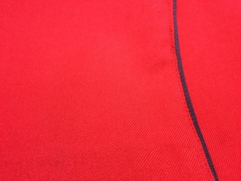 制服にペンのインクがついてしまいました！|愛知洗い人｜愛知県染み抜きのできるクリーニング店紹介サイト