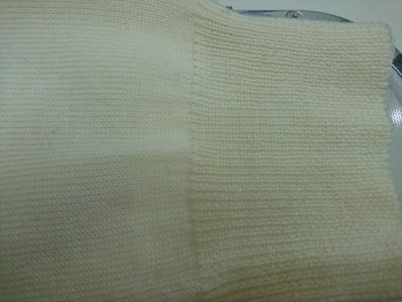 カシミヤについたカレーのシミは落ちない？|愛知洗い人｜愛知県染み抜きのできるクリーニング店紹介サイト