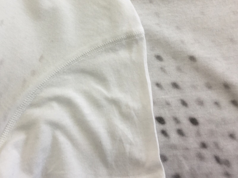 Tシャツの色移り＆ 店主ゆとりーとラインを語る|愛知洗い人｜愛知県染み抜きのできるクリーニング店紹介サイト