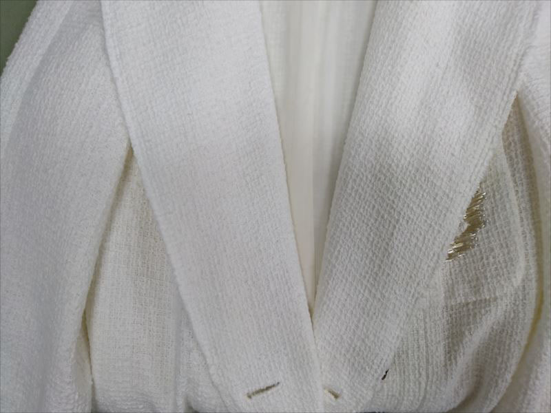 ジャケットの襟・胸元に付いてしまったシミ・黄変のご依頼|愛知洗い人｜愛知県染み抜きのできるクリーニング店紹介サイト