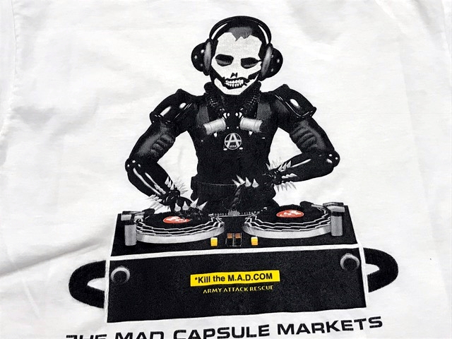 伝説のロックバンドのTシャツ　プリント剥がれの色修正|愛知洗い人｜愛知県染み抜きのできるクリーニング店紹介サイト