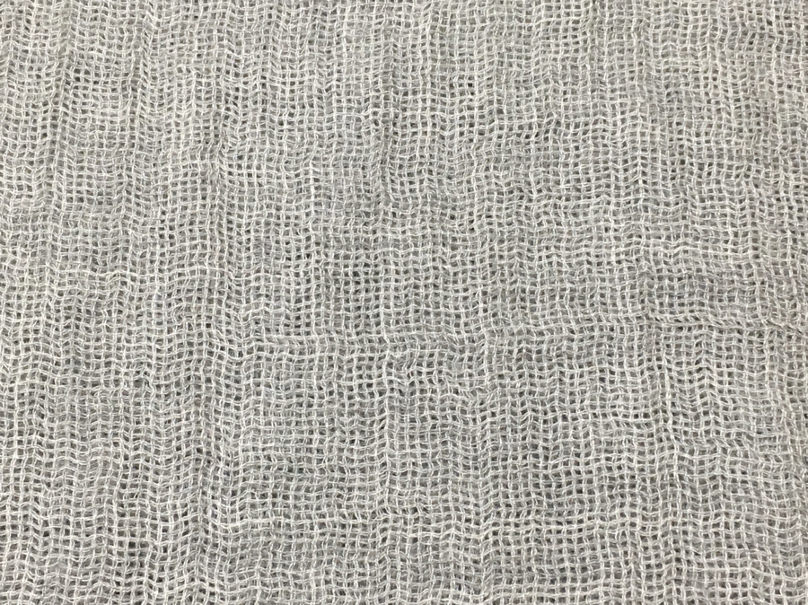 目の荒いストールは…|愛知洗い人｜愛知県染み抜きのできるクリーニング店紹介サイト