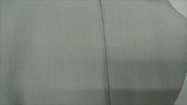 ズボンのシミ？でも、よく見てみると・・・|愛知洗い人｜愛知県染み抜きのできるクリーニング店紹介サイト