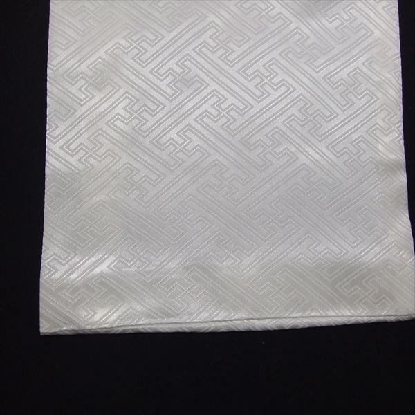 七五三着物、襦袢のシミ抜き、稲沢市G様からの依頼です。|愛知洗い人｜愛知県染み抜きのできるクリーニング店紹介サイト