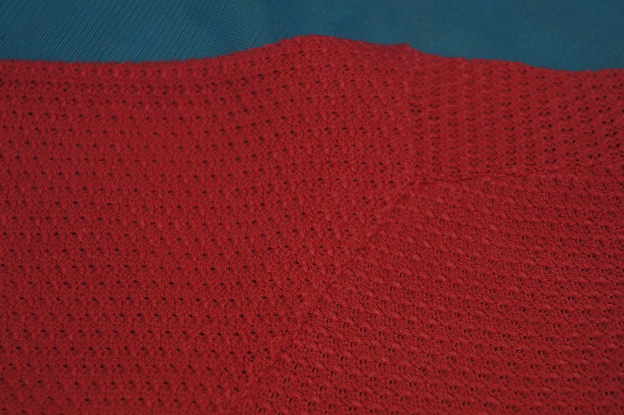 謎の黒い一筋|愛知洗い人｜愛知県染み抜きのできるクリーニング店紹介サイト