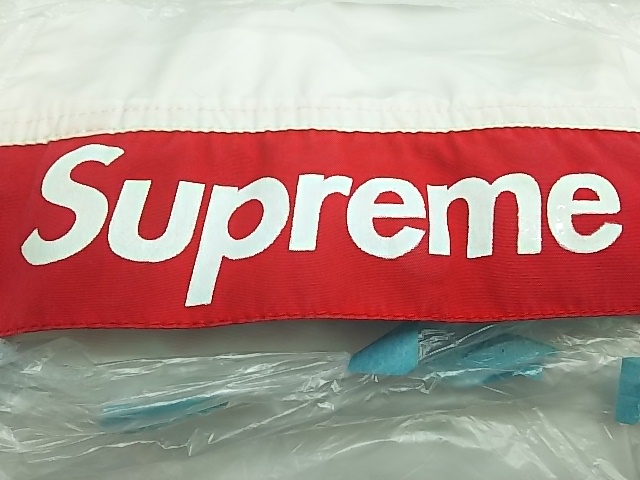 Supreme ロゴ プリントのひび割れ修正|愛知洗い人｜愛知県染み抜きのできるクリーニング店紹介サイト