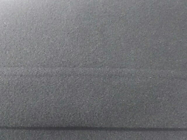 現役バリバリの今着るコートに建築の下地剤がベットリと付着|愛知洗い人｜愛知県染み抜きのできるクリーニング店紹介サイト