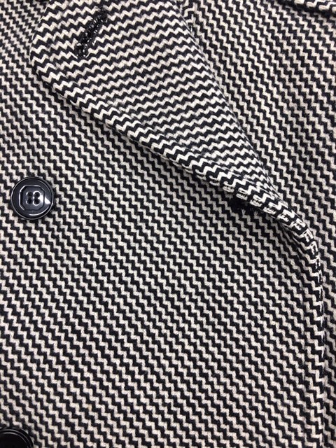 ユリの花粉をおしぼりで拭いたり揉んだり！？|愛知洗い人｜愛知県染み抜きのできるクリーニング店紹介サイト