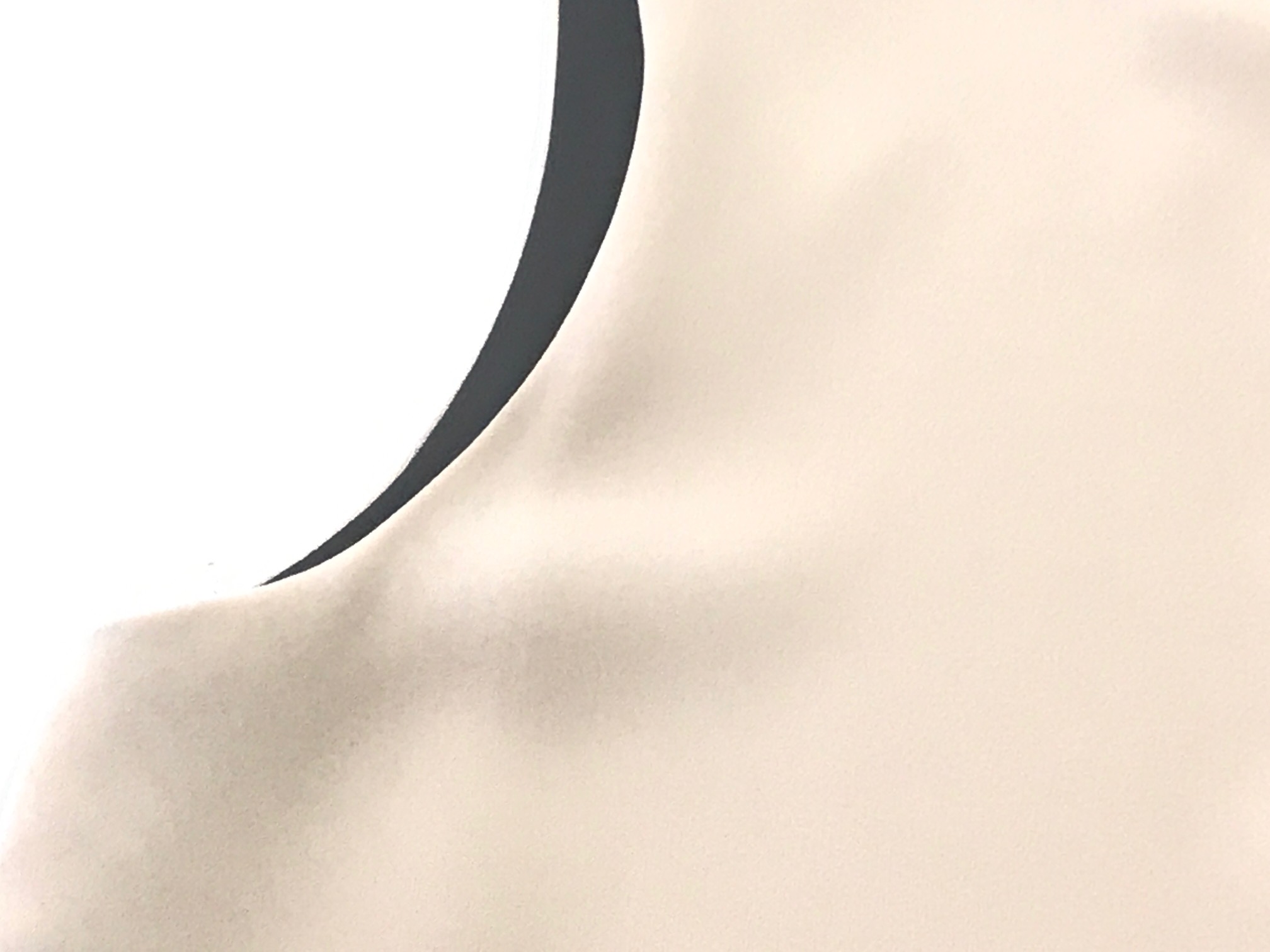 ファ－ボレロからのノースリーブワンピースの脇への色移り|愛知洗い人｜愛知県染み抜きのできるクリーニング店紹介サイト