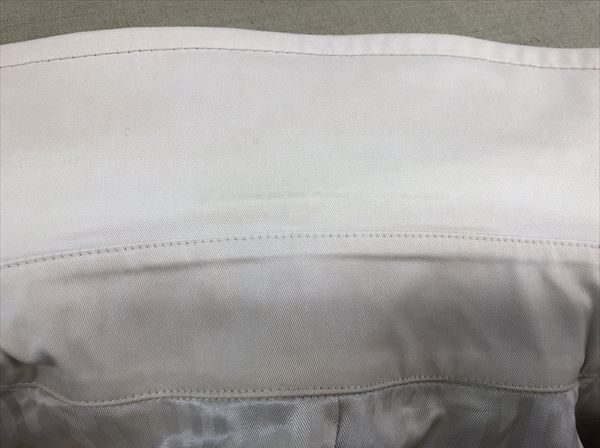 コートの襟の復元再生加工|愛知洗い人｜愛知県染み抜きのできるクリーニング店紹介サイト