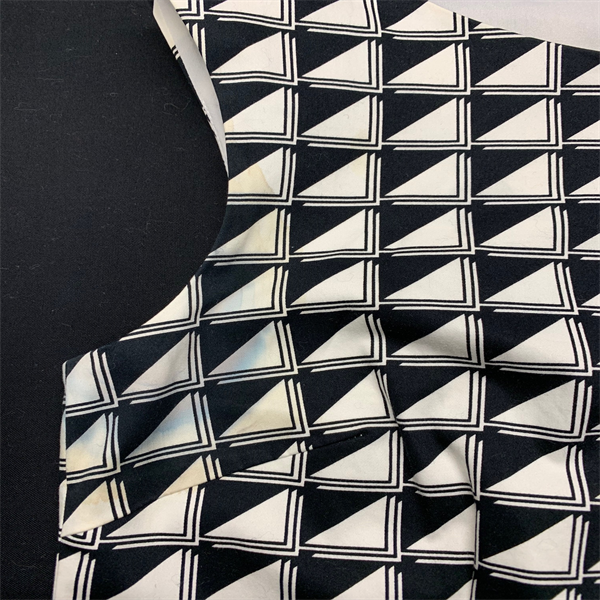 愛知洗い人｜愛知県染み抜きのできるクリーニング店紹介サイト