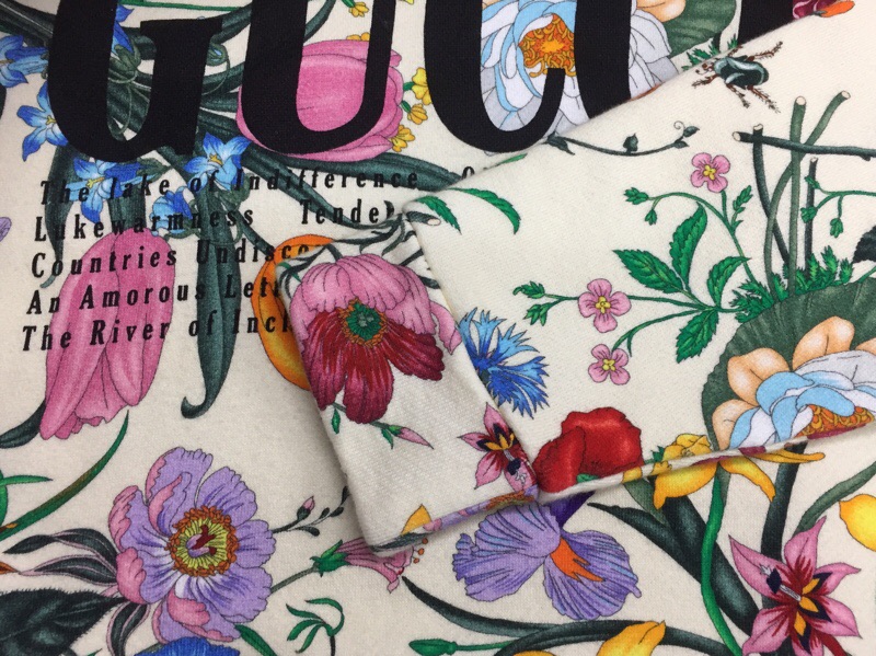 お気に入りのトレーナーのシミ取って下さい！|愛知洗い人｜愛知県染み抜きのできるクリーニング店紹介サイト