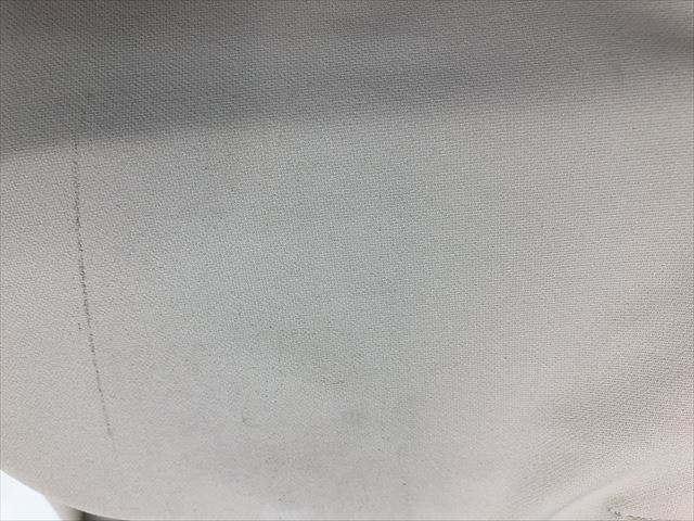 座った時に着いてしまった汚れ！！|愛知洗い人｜愛知県染み抜きのできるクリーニング店紹介サイト