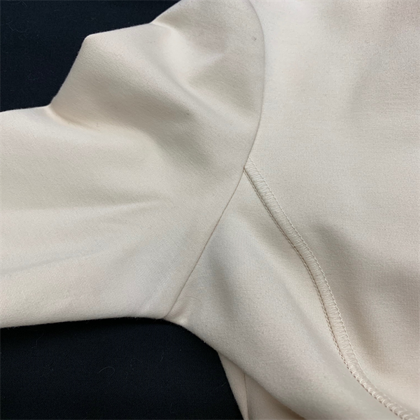 ジャケット色移りしみ抜き|愛知洗い人｜愛知県染み抜きのできるクリーニング店紹介サイト