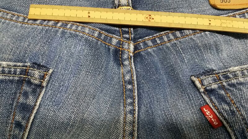 ジーンズのポケット口は痛みやすいですよね～(泣)|愛知洗い人｜愛知県染み抜きのできるクリーニング店紹介サイト