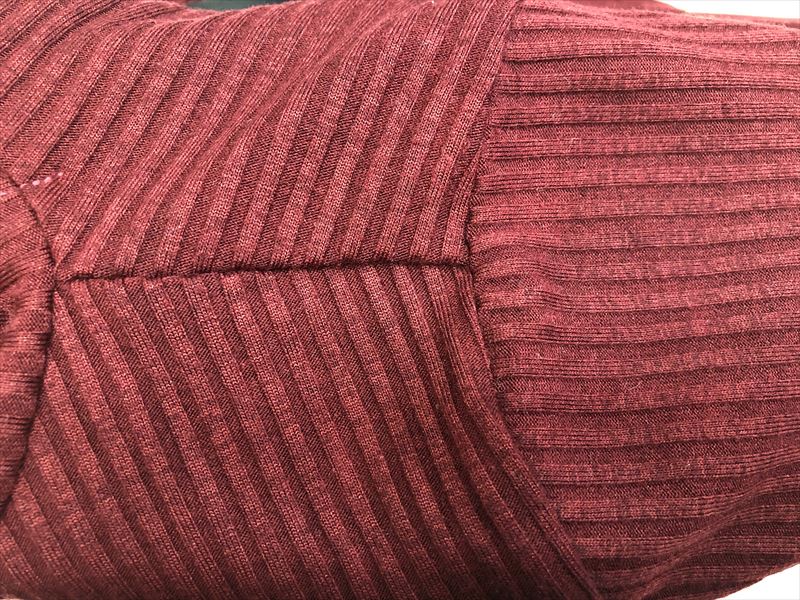 セーターについた接着剤|愛知洗い人｜愛知県染み抜きのできるクリーニング店紹介サイト