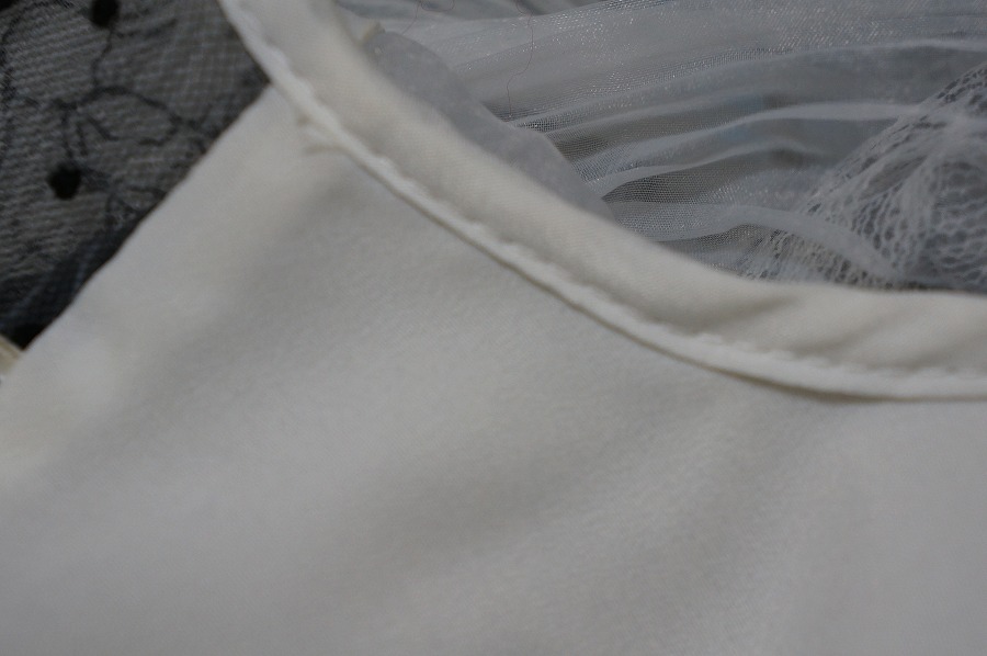 デリケートなドレスワンピースの脇の染み|愛知洗い人｜愛知県染み抜きのできるクリーニング店紹介サイト